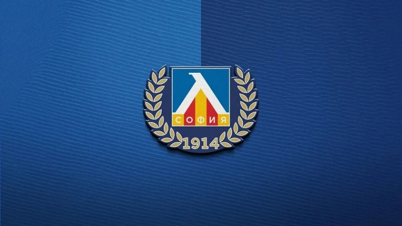 Левски разкри колко още дължи на НАП