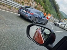 Поредна катастрофа: Автомобил се завъртя на магистрала "Струма"