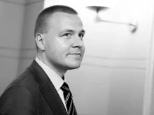 Ето кой е починалият в парламента депутат