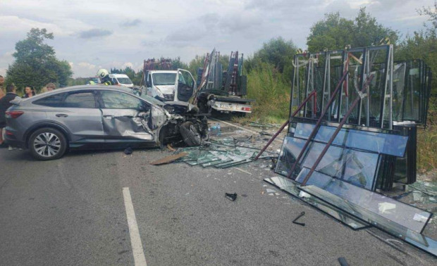 Тежка катастрофа край Звъничево