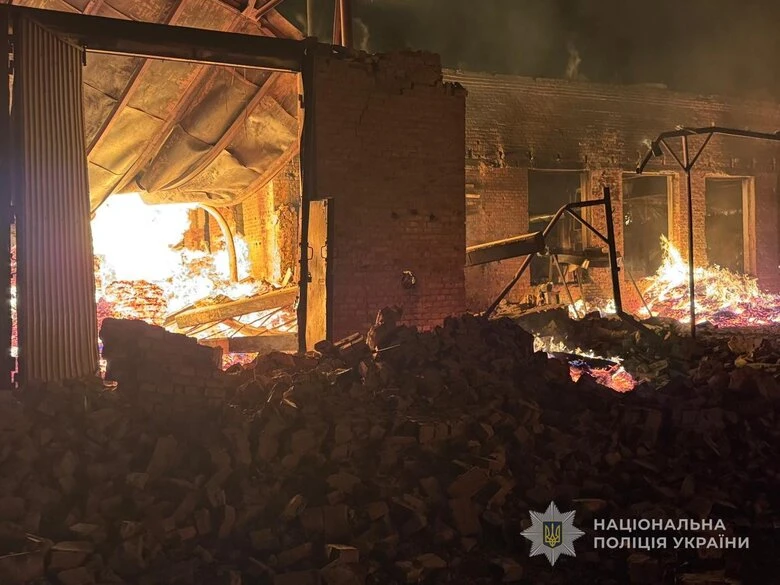 Масирана атака срещу град Ахтирка в Сумска област, 14 души са ранени