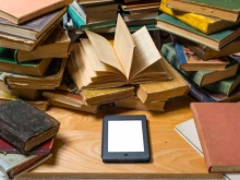 Дания иска повече четящи хора, планират да махнат ДДС от книгите