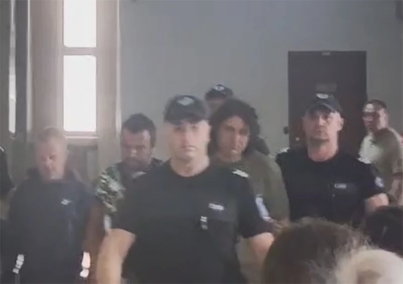 Ще тикнат ли зад решетките тримата, задържани след трагедията в Несебър?