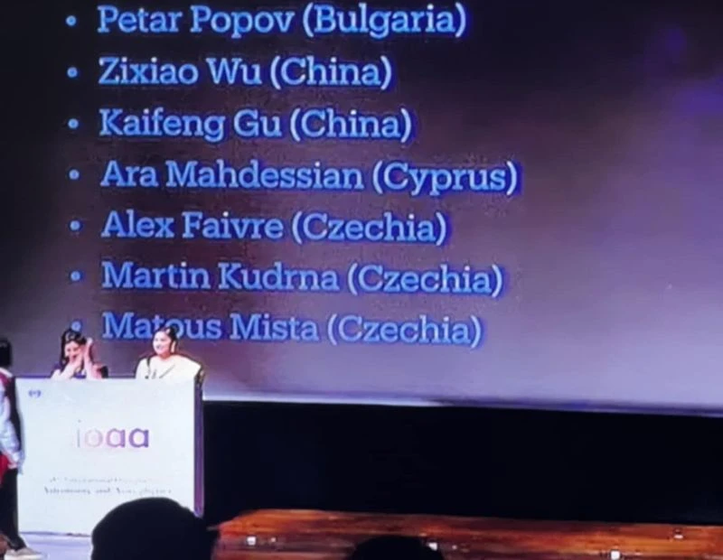 Млад талант от Гоце Делчев разкри тайната на звездите и донесе злато за България от Индия