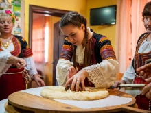 На панаира в "Етър" ще ухае на кюстендилски зелник  
