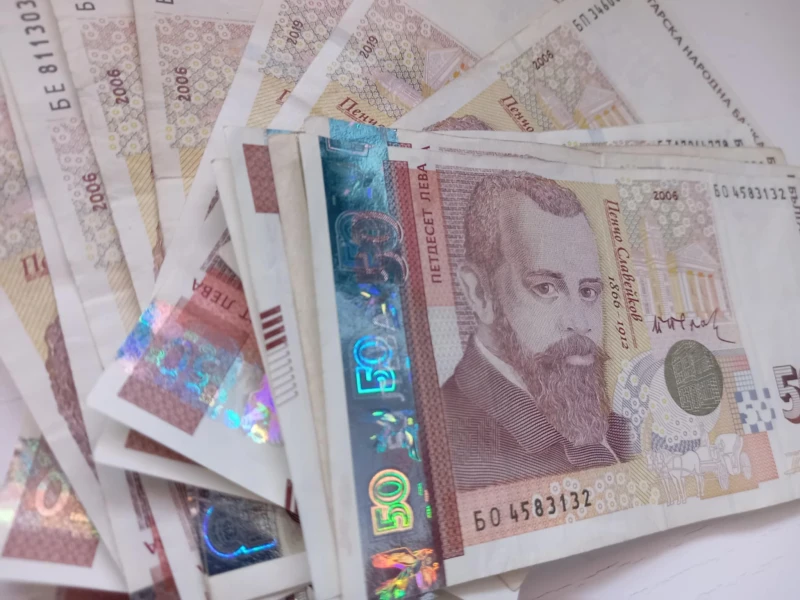 Близо 4 600 българи не получават реална пенсия – причината е прозаична