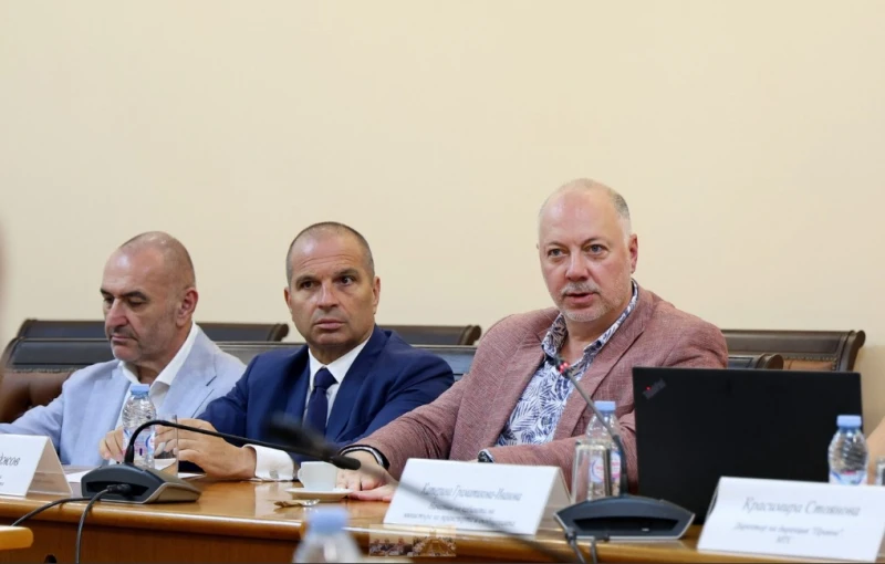 Държавата се зае: Ще регулира атракционите, а търговците ще застраховат потребителите
