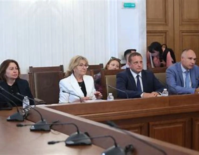 Номинационната комисия изслуша кандидатите за КПК