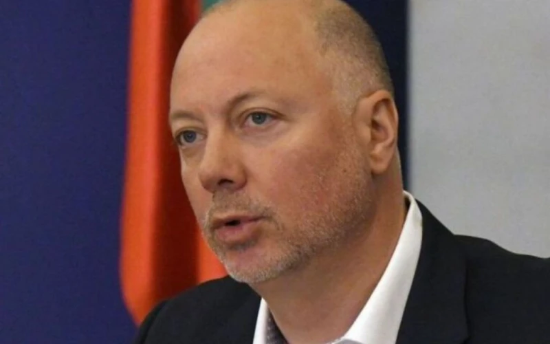 Премиерът Желязков стана дядо за втори път, момиченцето се казва Матея