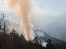 Голям пожар в борова гора над село Сенокос