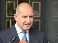 Радев: Категорично не приемам внушенията, че саботирам работата на правителството
