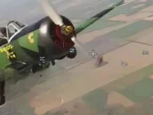 WSJ: Украинските пилоти на Як-52 "ловуват" руски дронове с пушки