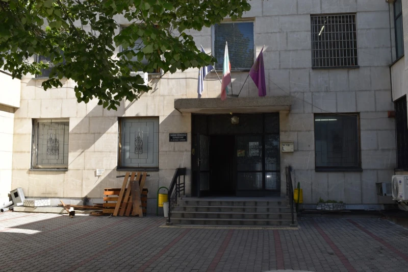 С близо 2,1 млн. лв. обновяват сградата на полицията във Велико Търново