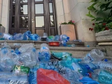 РЗИ към плевенчани: Ако побеляването на водата е от въздух, тя се избистря в рамките на минута