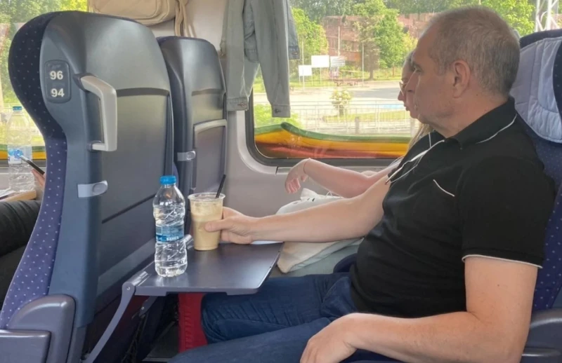 Статистиката отбелязва: 7% ръст при пътниците, предпочели автобусния транспорт и 2% спад при железопътния