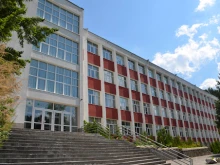 В едно училище в Смолянско ремонтите продължават и след 15 септември