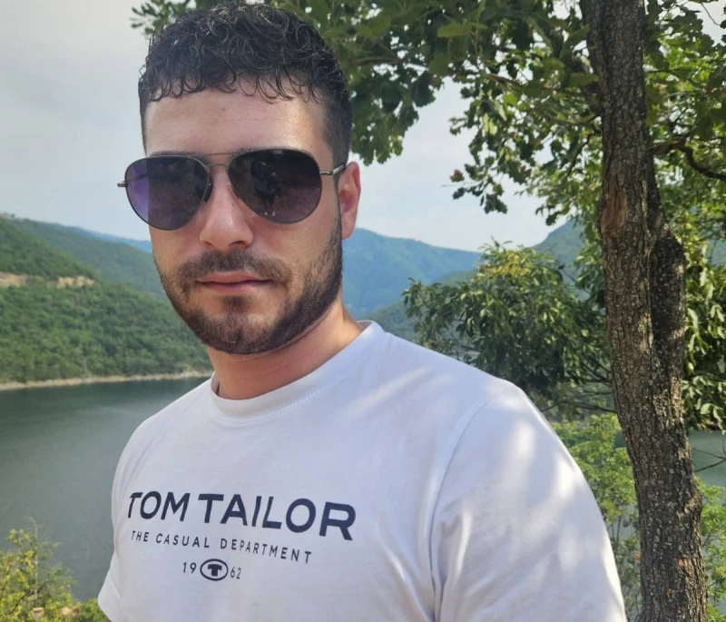 Почернени родители към убиеца на сина им: Винаги ще бъдеш човекът, който отне един невинен живот