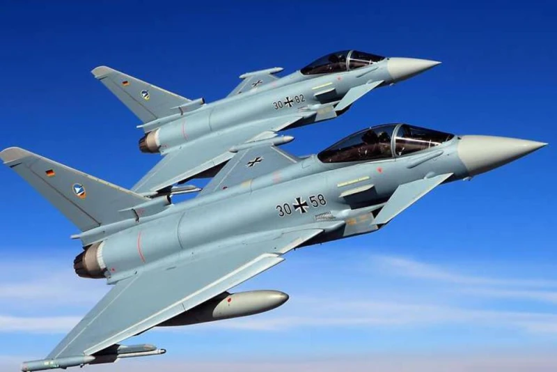 "За да пресекат "руски шпионски самолет": Германия изпрати два Eurofighter над Балтийско море