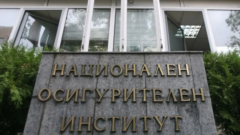 Експерти от НОИ разясниха всичко за еврото на възрастни хора от домове в столицата