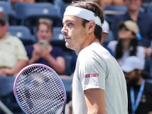 Финалистът от миналия сезон се измъчи, но продължава напред на US Open