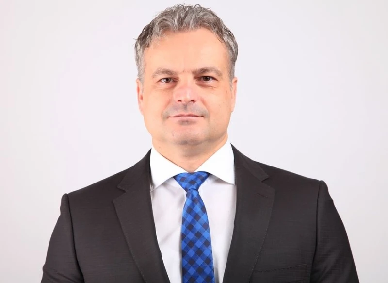 Обвиниха Атанас Ташков, че деребейства в Областна управа Пловдив