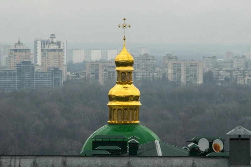Сградата на Делегацията на ЕС е била сериозно засегната от руския удар по Киев