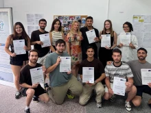 Младежи от България и Турция два месеца помагаха на възрастни хора в Мадан по проект "Внуци под наем 5"