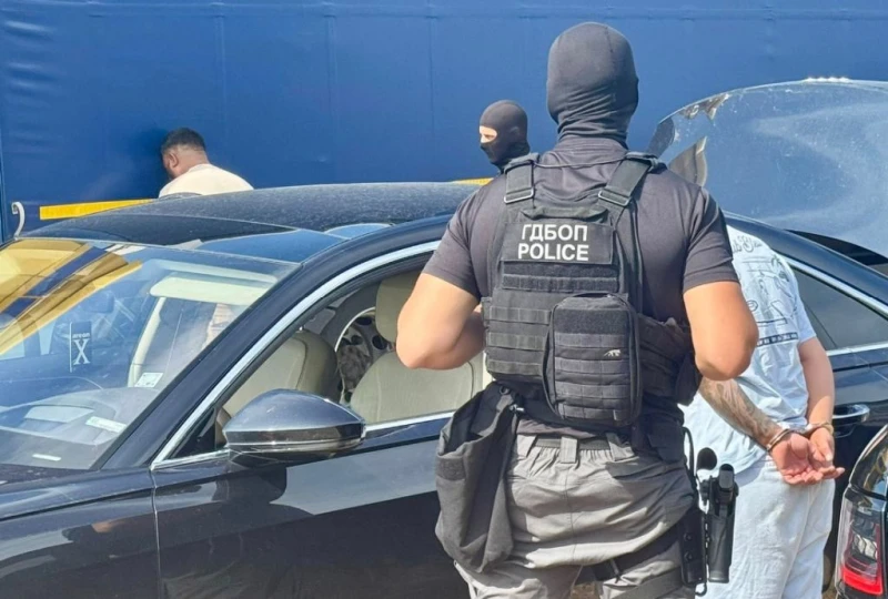 ����� ������� ����� � ����� � 15 �� �������