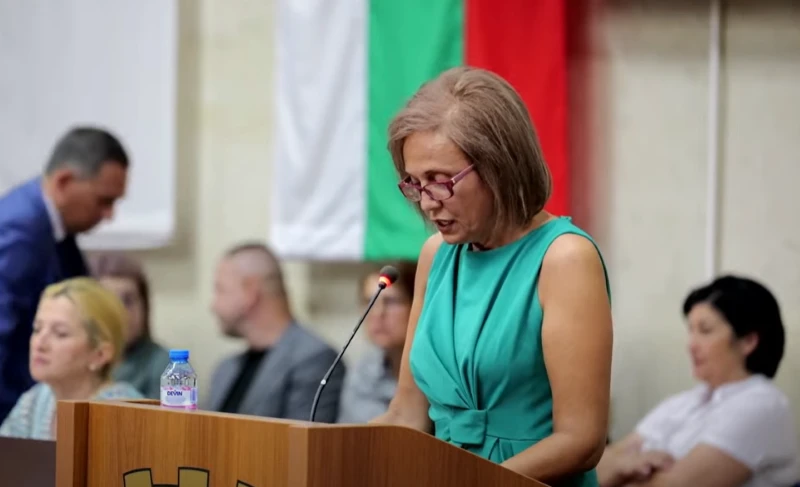 Рокада в комисията по образование! Василиса Валеова вече не е председател