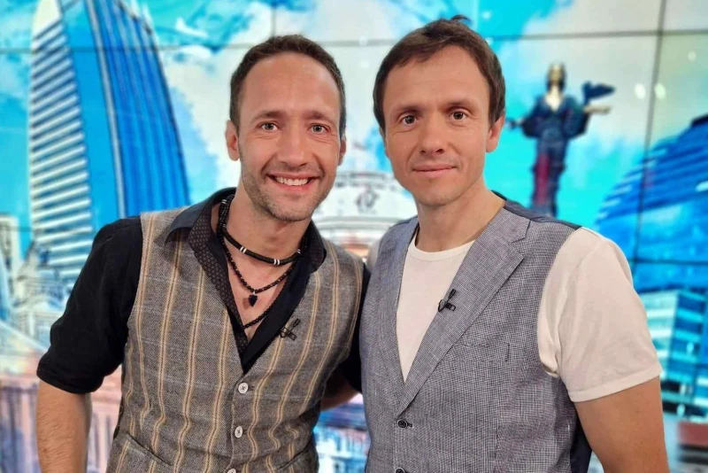 Известни близнаци днес стават на 45