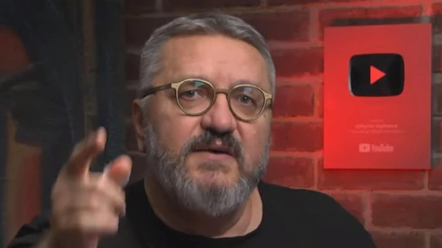 Карбовски: Идиоти? Не. Крадци!