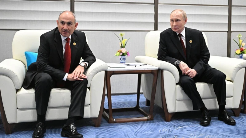 Путин се срещна с Пашинян в Тиендзин