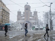 Това е първата дългосрочна прогноза за есента и зимата: Балканите ги очакват по-студени дни и по-чести снеговалежи