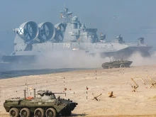 Франция подготвя болниците в страната за "неизбежна война в Европа" 