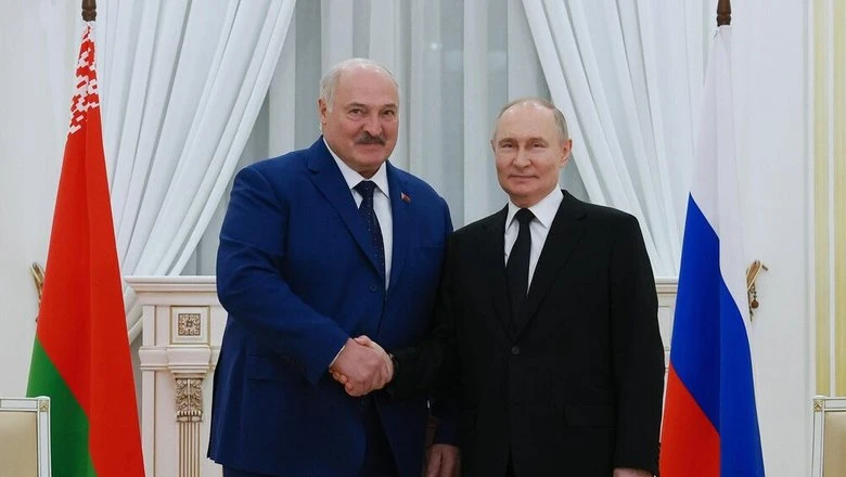 Путин и Лукашенко се срещнаха в Пекин