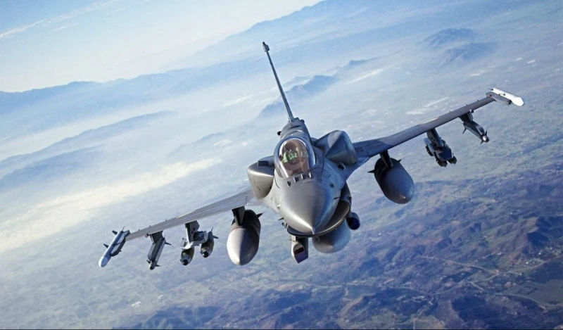 Фиала: Чехия ще обучава украински пилоти на F-16