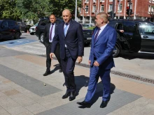 Радев пристигна в Плевен заради водната криза