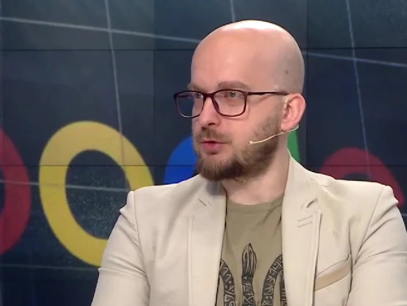 Експерт обясни за срива на Google