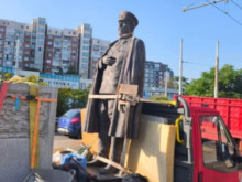 Откриват паметник на ген. Владимир Вазов в София: Има промени в маршрутите на тролеи и автобуси