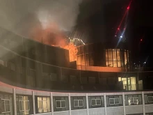Огромен пожар обхвана бивши телевизионен център на BBC в Лондон