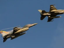 "Силно провокативно действие": Два венецуелски F-16 "направиха демонстрация" над американски разрушител в Карибско море