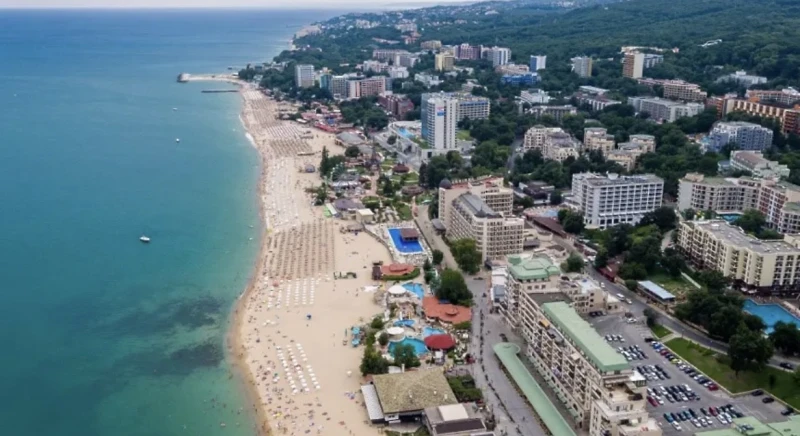 Влошено качество на водите за къпане на няколко плажа във Варна