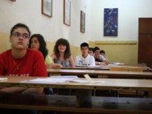 Започва подаването на документи за трето класиране на седмокласниците