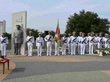 ВМС почетоха паметта на загиналите за освобождението на Добруджа с военен ритуал 