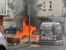 Битови отпадъци горяха в центъра на Бургас