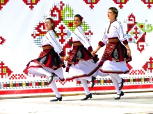 Седмото издание на "Фестивал на шевицата" превърна Нова Загора в център на българските традиции
