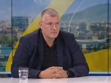 Проф. Георги Момеков: Лекарства се купуват само от аптеката