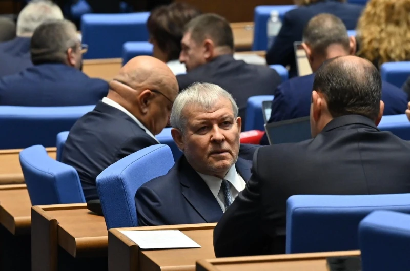������� �� ��� �� 9 ���������: ������ � ��������� �� �������� � ������ �� ������
