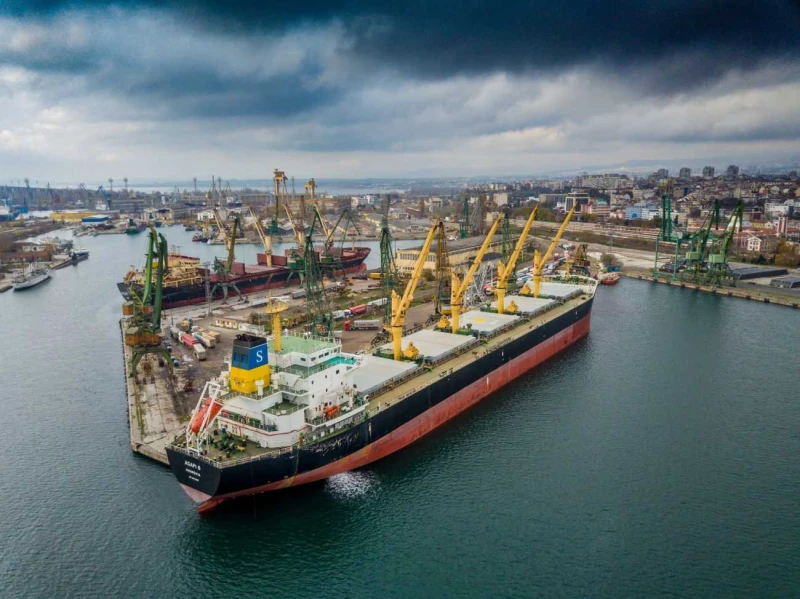 Разширяват пристанище Варна, причината - бойни кораби