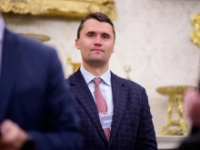 Кой е Чарли Кърк? Младият активист, който бе прострелян в Юта